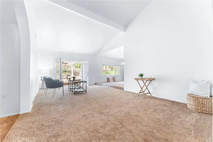 1425 East Road, La Habra Heights, California 90631