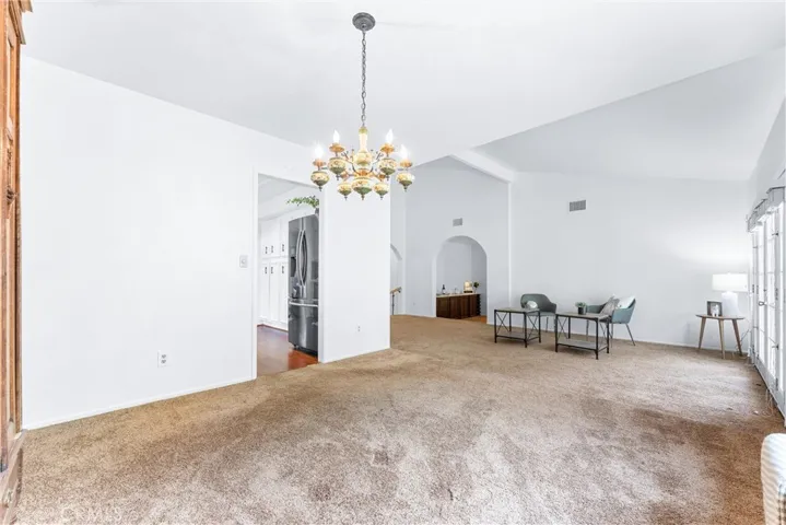 1425 East Road, La Habra Heights, California 90631