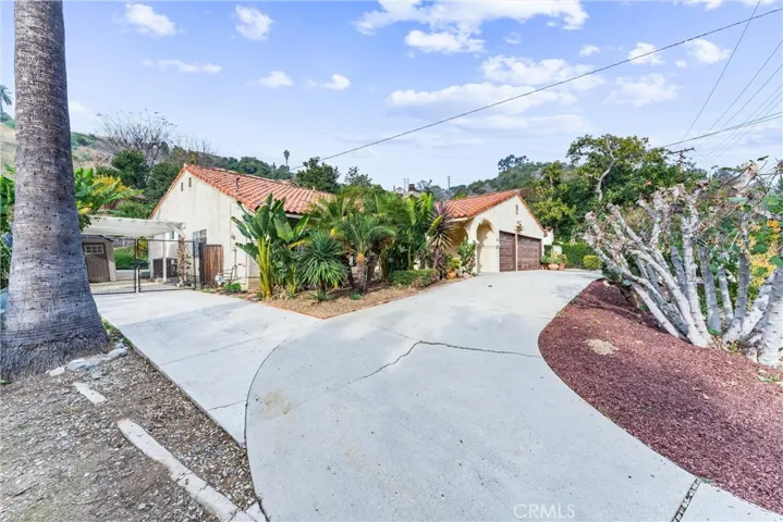 1425 East Road, La Habra Heights, California 90631