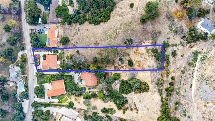 1425 East Road, La Habra Heights, California 90631