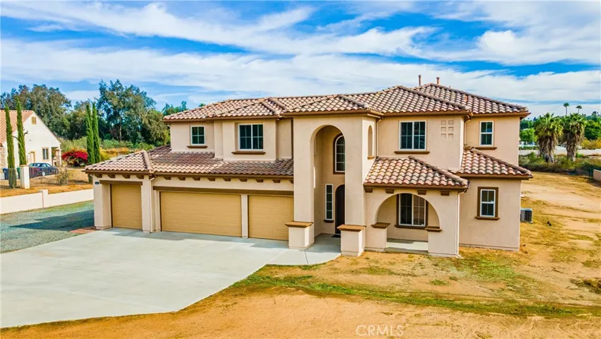 16615 Greene Circle, Riverside, California 92504