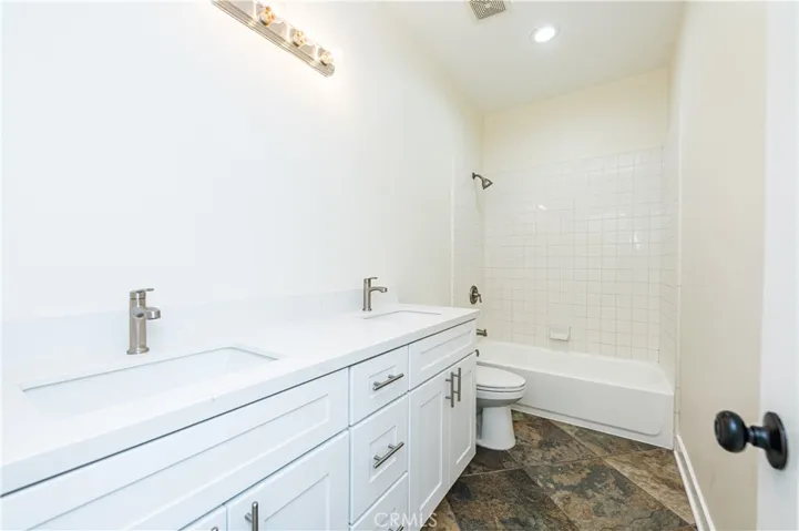 16615 Greene Circle, Riverside, California 92504