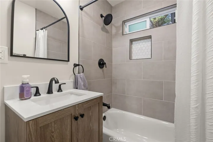 2485 Grandeur Avenue, Altadena, California 91001