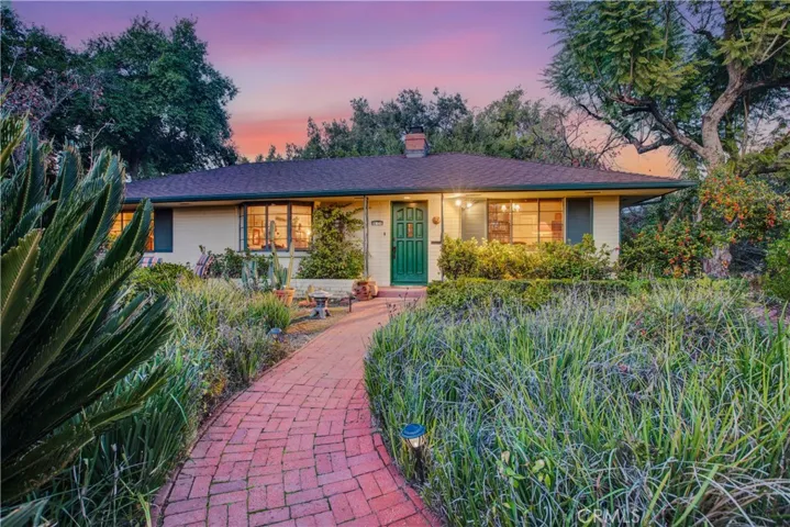 615 W 9th Street, Claremont, California 91711