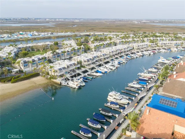 3244 Sparkler Drive, Huntington Beach, California 92649