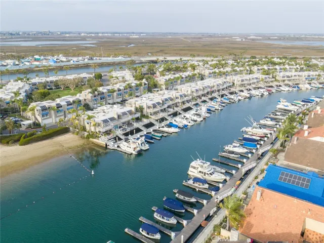 3244 Sparkler Drive, Huntington Beach, California 92649