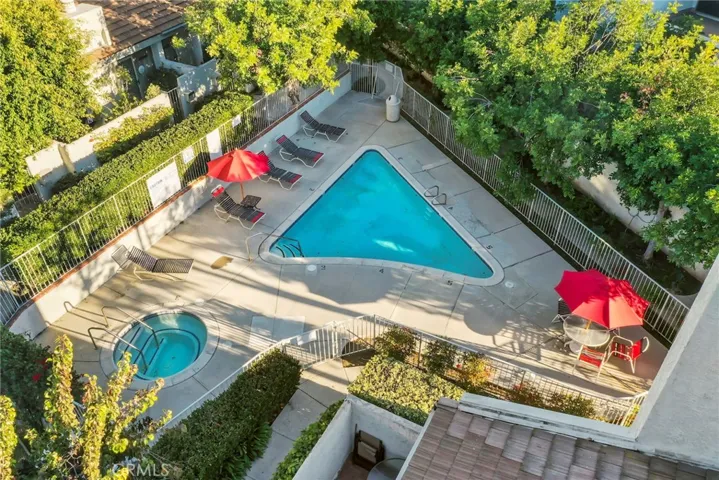 11842 Moorpark Street D, Studio City, California 91604