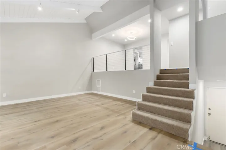 11842 Moorpark Street D, Studio City, California 91604