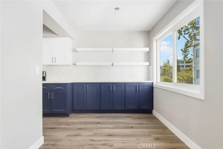 11842 Moorpark Street D, Studio City, California 91604