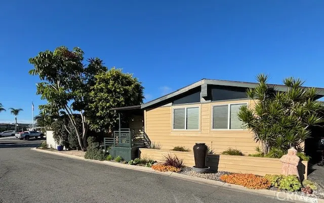 32371 Alipaz Street 123, San Juan Capistrano, California 92675