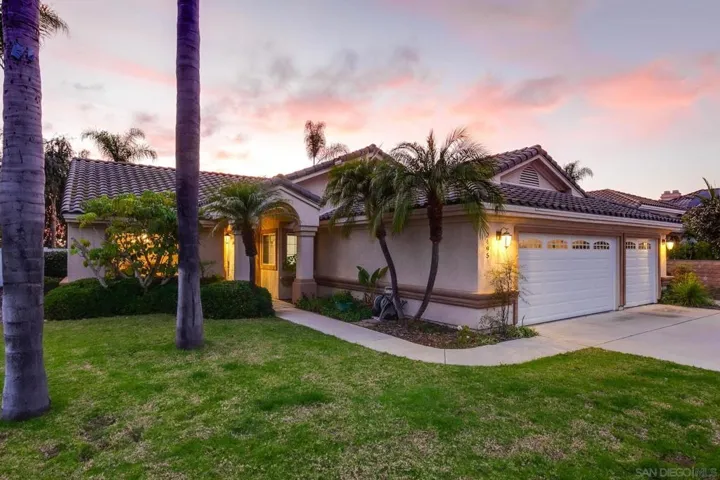 2495 Melissa Ct, Vista, California 92081
