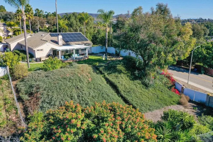 2495 Melissa Ct, Vista, California 92081