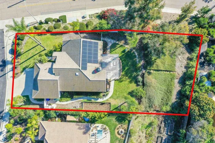 2495 Melissa Ct, Vista, California 92081