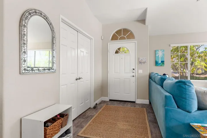 2495 Melissa Ct, Vista, California 92081