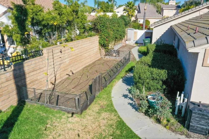 2495 Melissa Ct, Vista, California 92081