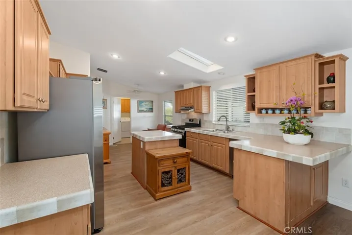 14851 Jeffrey Road 176, Irvine, California 92618