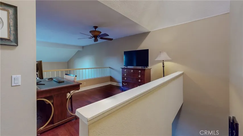 86 Corsica Drive, Newport Beach, California 92660