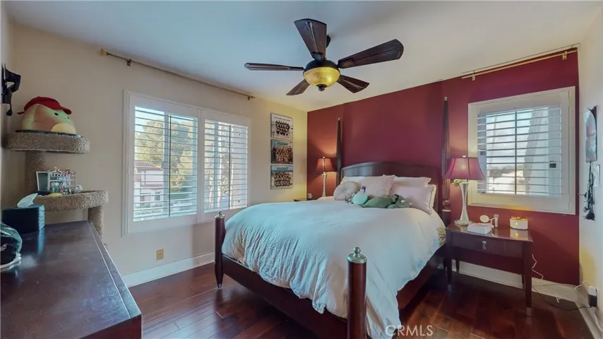 86 Corsica Drive, Newport Beach, California 92660