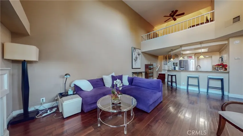 86 Corsica Drive, Newport Beach, California 92660