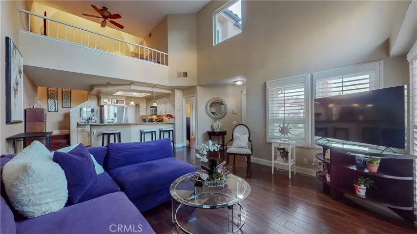86 Corsica Drive, Newport Beach, California 92660