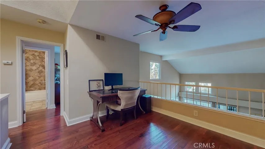 86 Corsica Drive, Newport Beach, California 92660