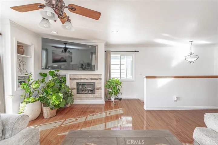 625 E Lincoln Street, Carson, California 90745