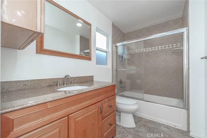 625 E Lincoln Street, Carson, California 90745