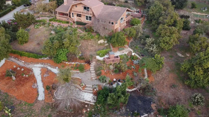 959 Luna Vista Dr, Escondido, California 92025