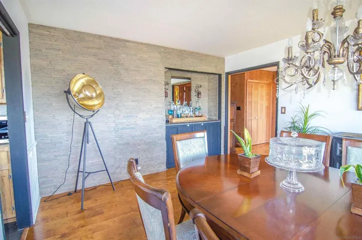 959 Luna Vista Dr, Escondido, California 92025