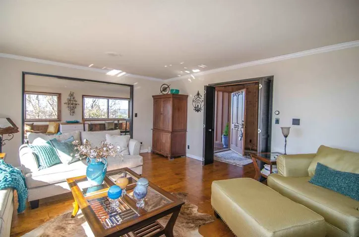 959 Luna Vista Dr, Escondido, California 92025