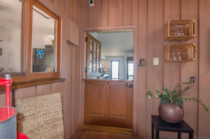 959 Luna Vista Dr, Escondido, California 92025