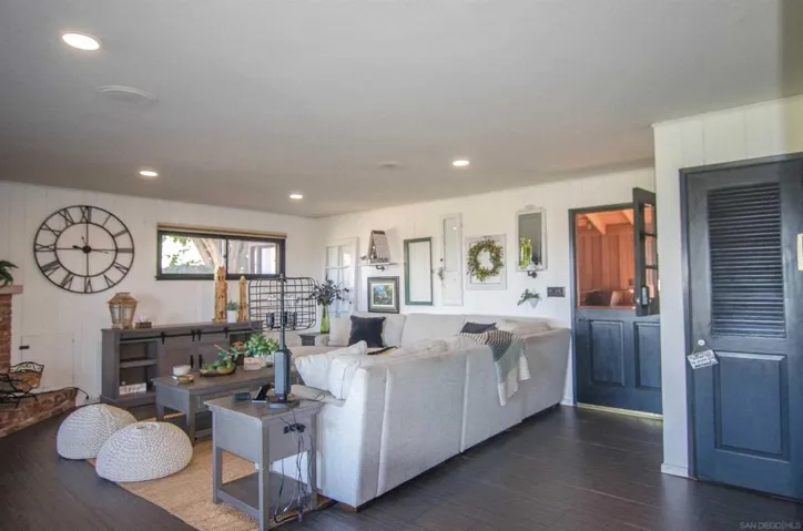 959 Luna Vista Dr, Escondido, California 92025