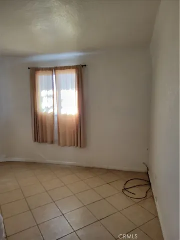 22617 Saguaro Road, Apple Valley, California 92307