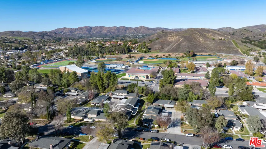 28611 Conejo View Drive, Agoura Hills, California 91301