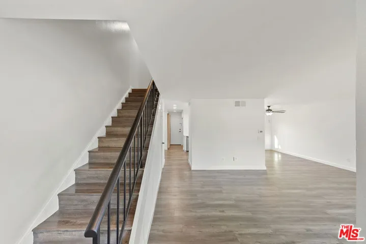 28611 Conejo View Drive, Agoura Hills, California 91301