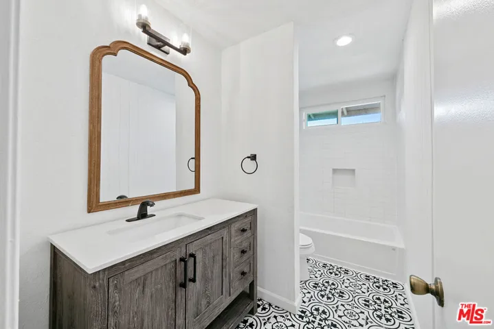 Upstairs bathroom