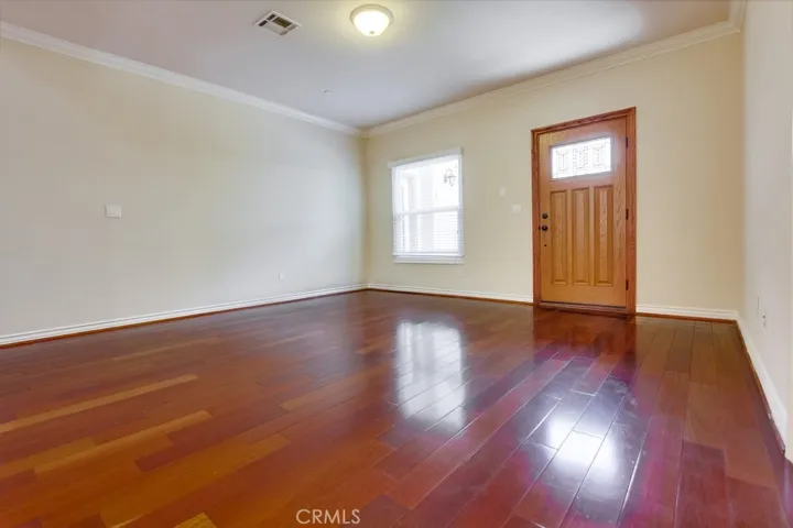 1088 S Marengo Avenue 7, Pasadena, California 91106
