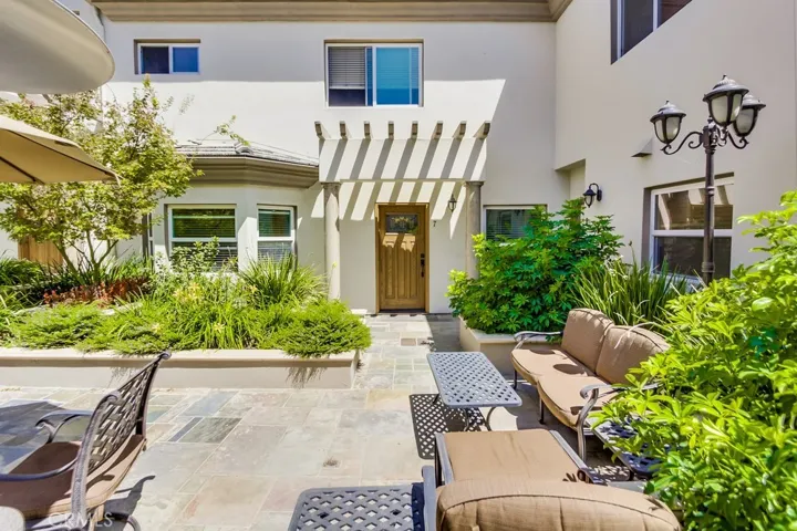 1088 S Marengo Avenue 7, Pasadena, California 91106