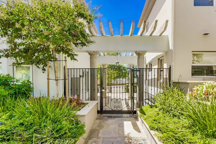 1088 S Marengo Avenue 7, Pasadena, California 91106