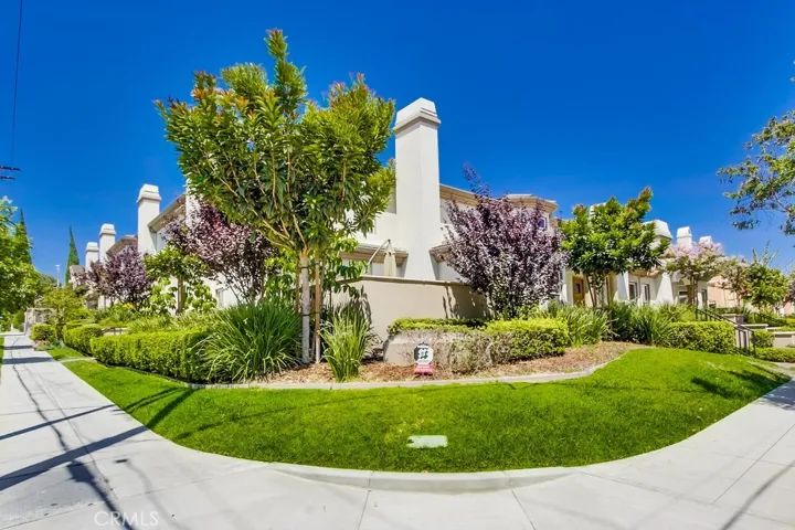 1088 S Marengo Avenue 7, Pasadena, California 91106