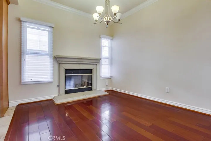 1088 S Marengo Avenue 7, Pasadena, California 91106