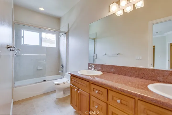 1088 S Marengo Avenue 7, Pasadena, California 91106