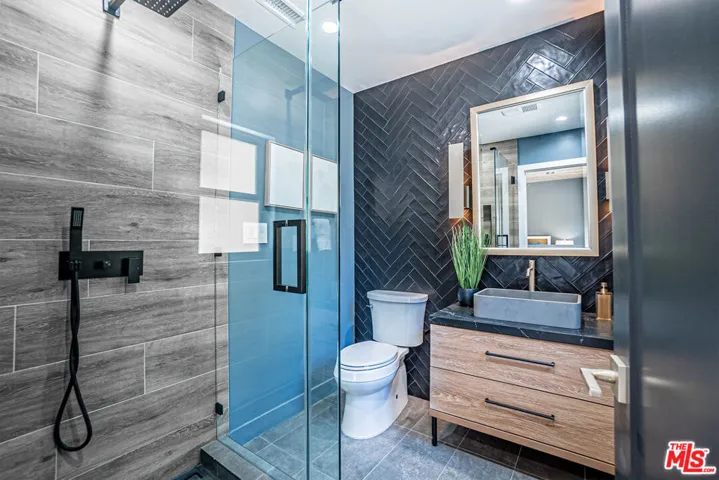 4722 Greenbush Avenue, Sherman Oaks, California 91423