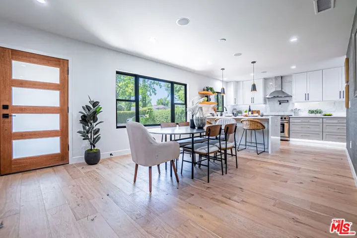 4722 Greenbush Avenue, Sherman Oaks, California 91423