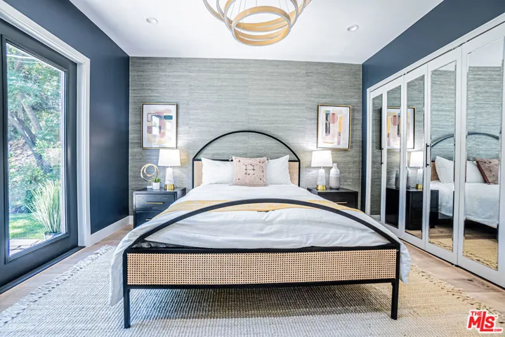 4722 Greenbush Avenue, Sherman Oaks, California 91423