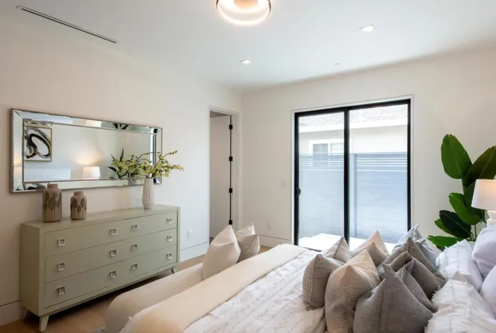 1077 W Mc Kinley Avenue, Sunnyvale, California 94086