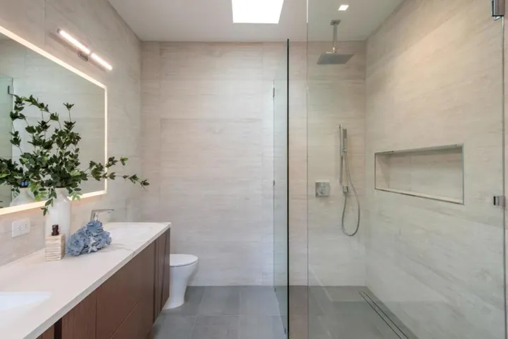 1077 W Mc Kinley Avenue, Sunnyvale, California 94086