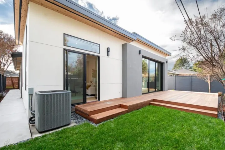 1077 W Mc Kinley Avenue, Sunnyvale, California 94086