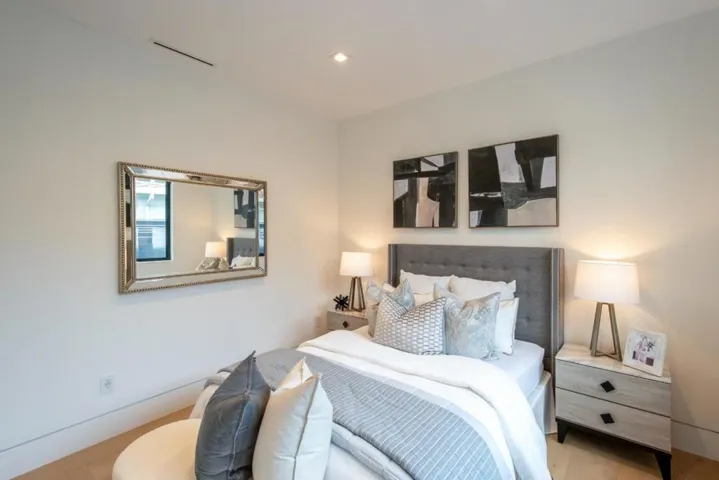 1077 W Mc Kinley Avenue, Sunnyvale, California 94086