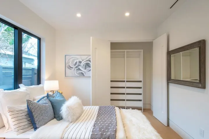 1077 W Mc Kinley Avenue, Sunnyvale, California 94086